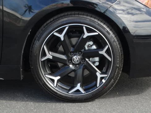 Used 2025 Toyota Corolla FX image 8