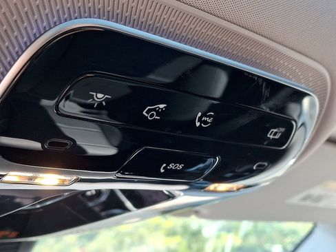Used 2023 Mercedes-Benz GLC 300 4MATIC image 27