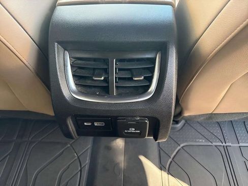 Used 2020 Chevrolet Blazer Premier w/ Driver Confidence II Package image 12