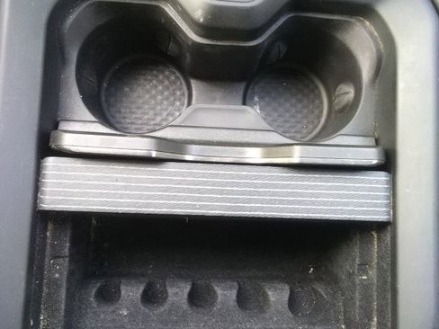 Used 2021 RAM 1500 Limited w/ Body Color Bumper Group image 18