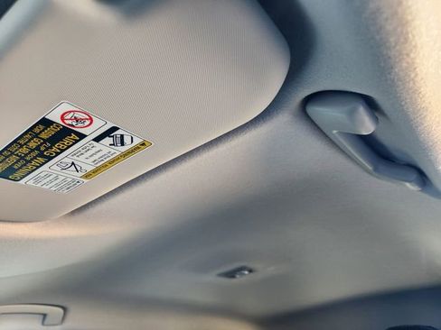 Used 2026 Nissan Kicks SV FWD image 19