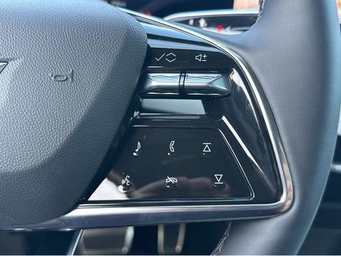 New 2026 Cadillac Optiq Sport 2 image 29