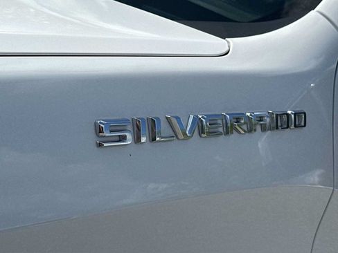 Used 2023 Chevrolet Silverado 1500 LT RWD image 11
