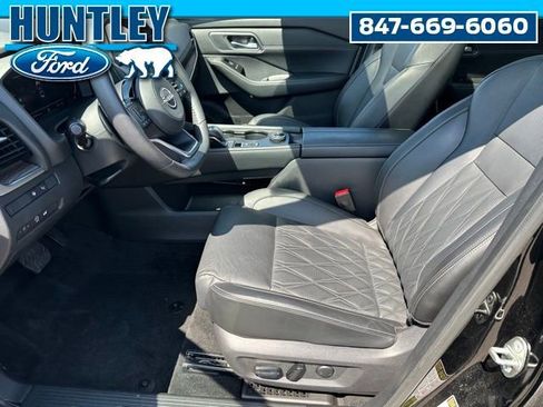 Used 2024 Nissan Rogue Platinum w/ Platinum Premium Package AWD/4WD image 20