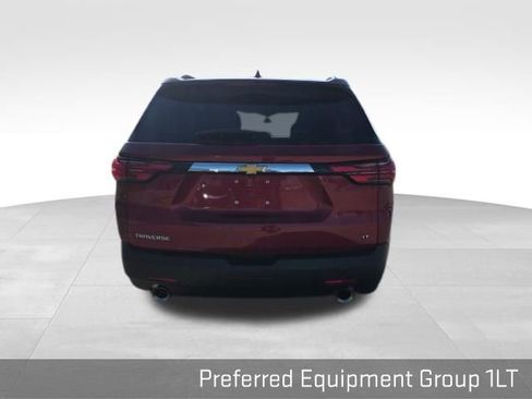 Used 2023 Chevrolet Traverse LT image 7