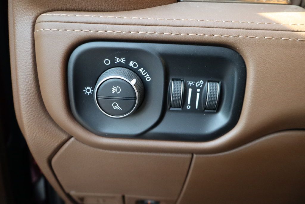Certified 2022 RAM 3500 Limited AWD/4WD image 14