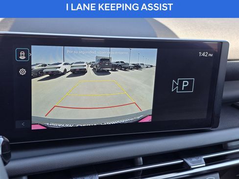 Used 2025 Hyundai Tucson SE image 21