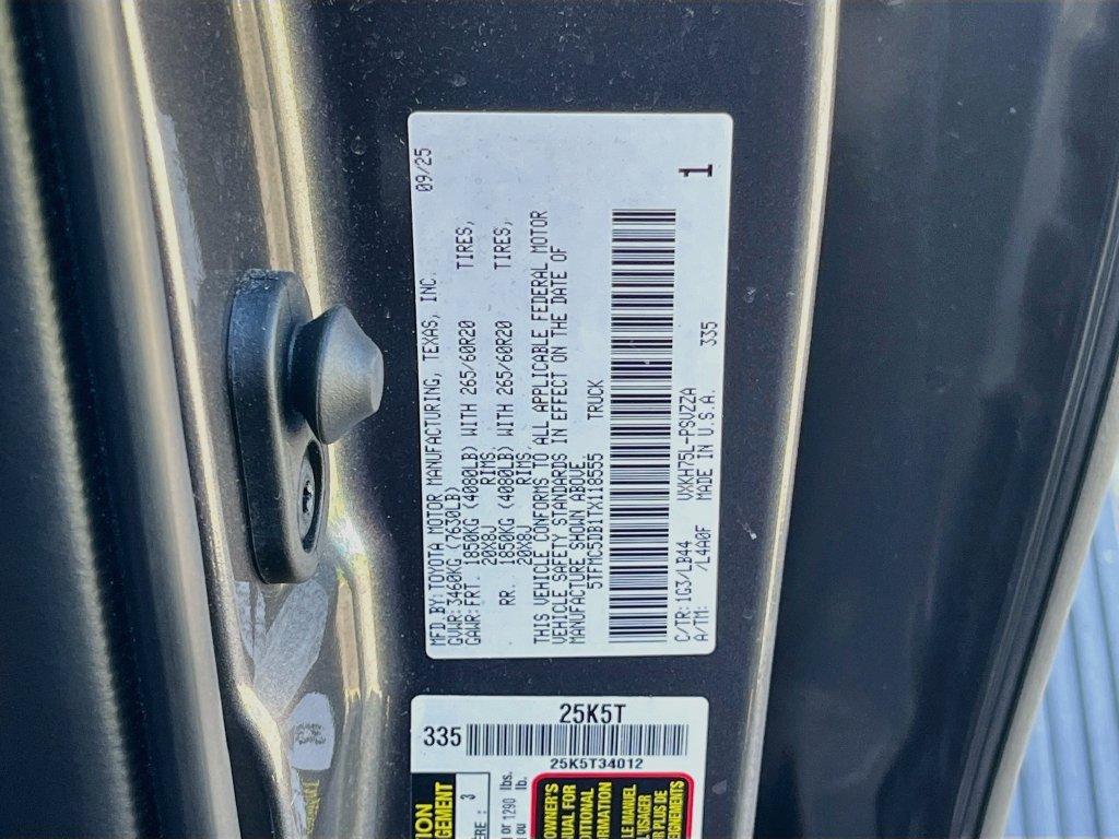 Used 2026 Toyota Tundra 1794 Edition AWD/4WD image 32