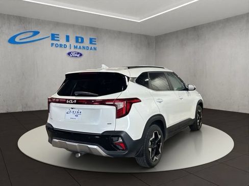 Used 2025 Kia Seltos EX AWD/4WD image 13