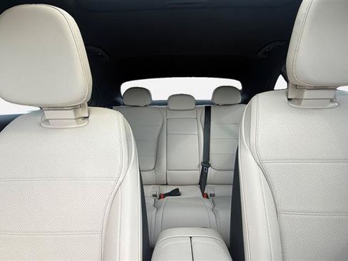 Used 2024 Mercedes-Benz C 300 Sedan image 22