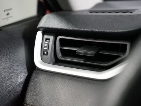 Certified 2025 Toyota RAV4 XLE w/ Convenience Package FWD image 25