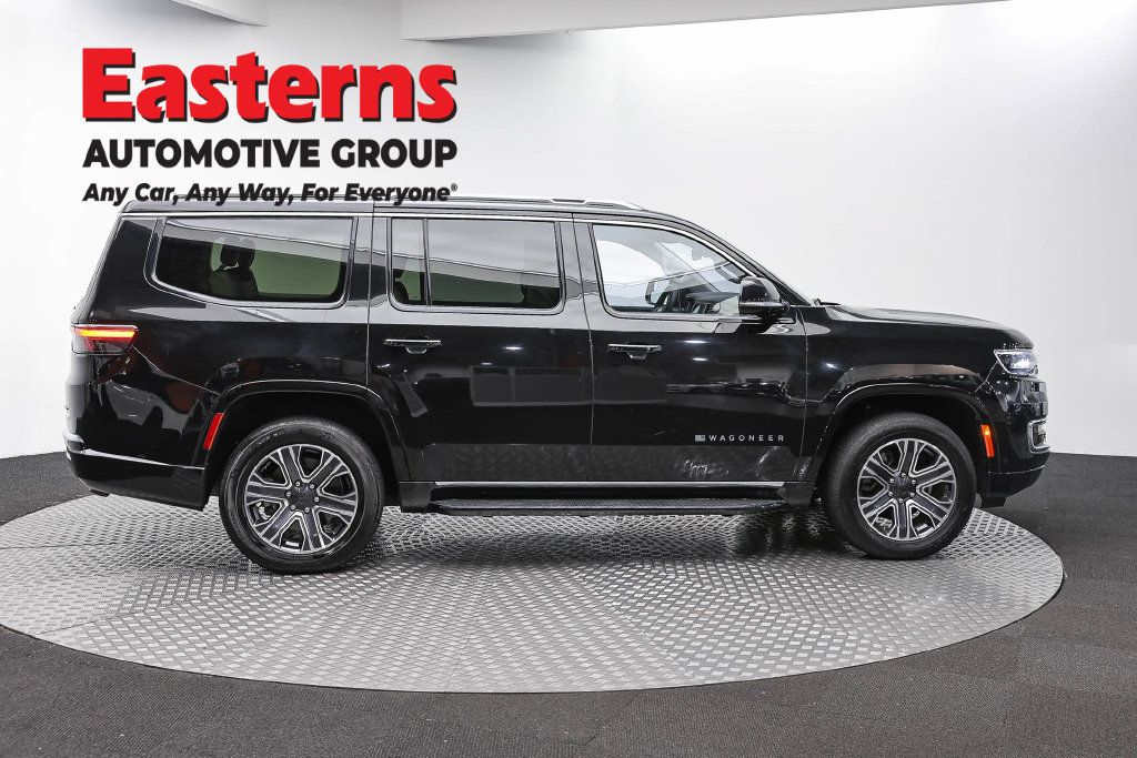 Used 2024 Jeep Wagoneer Series II w/ Flexible Seating Group RWD image 6