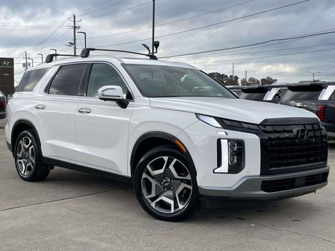 Certified 2025 Hyundai Palisade SEL image 1