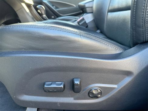 Used 2018 Hyundai Santa Fe Sport image 14