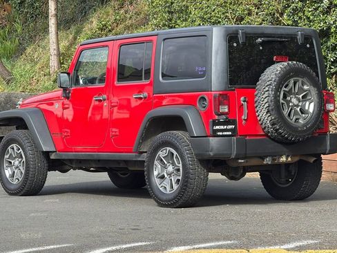 Used 2014 Jeep Wrangler Unlimited Rubicon w/ Connectivity Group AWD/4WD image 6