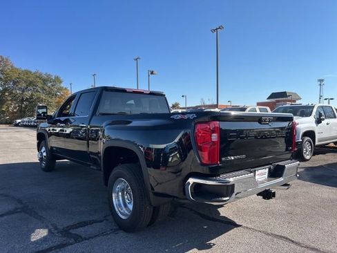 New 2026 Chevrolet Silverado 3500 LTZ image 5