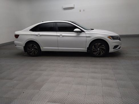 Used 2019 Volkswagen Jetta SEL Premium FWD image 11