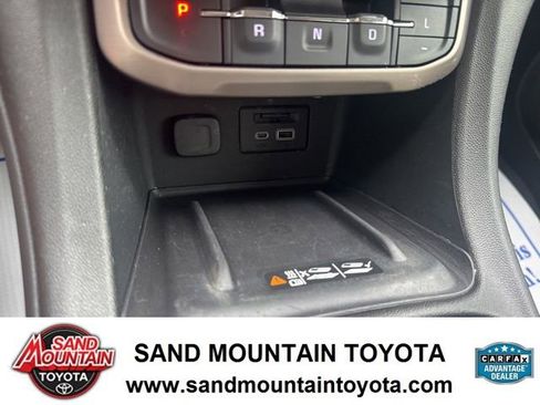 Used 2023 GMC Acadia Denali w/ Denali Ultimate Package image 23