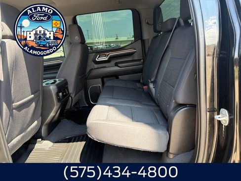 Used 2022 Chevrolet Silverado 1500 RST AWD/4WD image 25