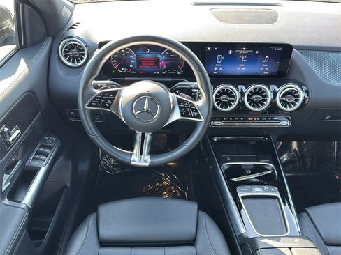 Certified 2025 Mercedes-Benz GLA 250 GLA 250 image 11