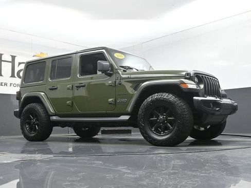 Used 2021 Jeep Wrangler Unlimited Sahara w/ Uconnect 4C Nav & Sound Group AWD/4WD image 2