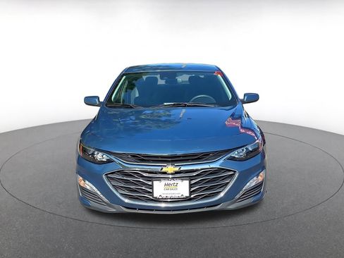 Used 2024 Chevrolet Malibu LT image 3