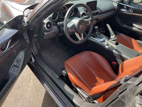 Used 2023 MAZDA MX-5 Miata Grand Touring w/ Weather Package image 6