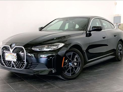 Used 2024 BMW i4 eDrive35 image 1