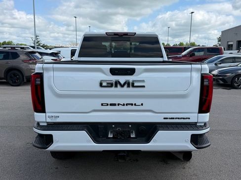 Used 2024 GMC Sierra 2500 Denali Ultimate w/ Max Trailering Package AWD/4WD image 19