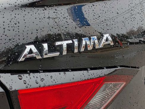 Used 2019 Nissan Altima 2.5 SL image 12