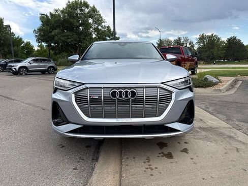 Used 2023 Audi e-tron Premium Plus w/ Premium Plus Package AWD/4WD image 8
