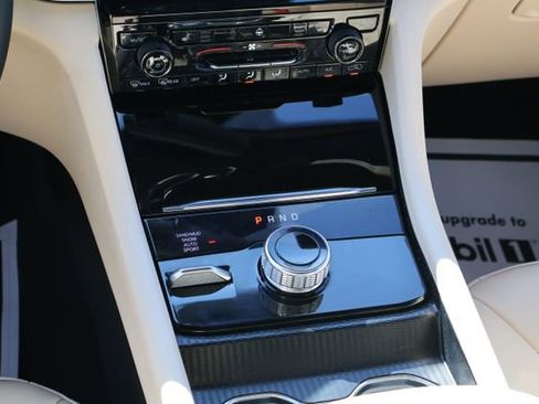 Used 2024 Jeep Grand Cherokee Limited image 15