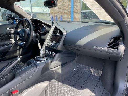 Used 2015 Audi R8 V10 AWD/4WD image 31