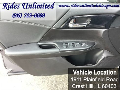 Used 2015 Honda Accord Sport image 11