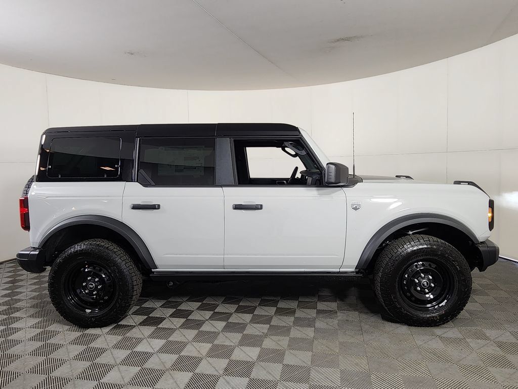 New 2026 Ford Bronco Big Bend w/ Black Diamond Package AWD/4WD image 8