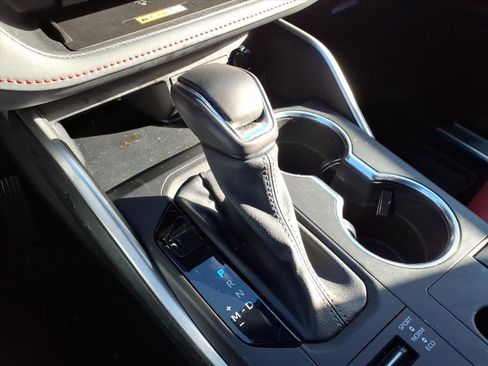 Used 2023 Toyota Highlander XSE image 15