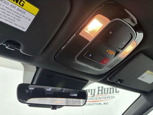 Used 2024 Hyundai Santa Cruz SEL image 23