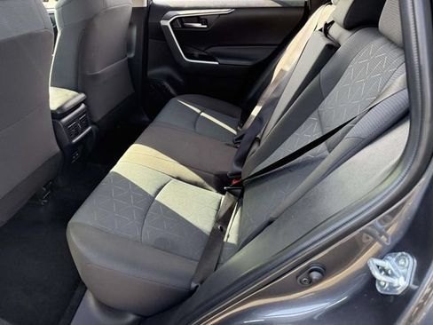 Used 2025 Toyota RAV4 XLE AWD/4WD image 14