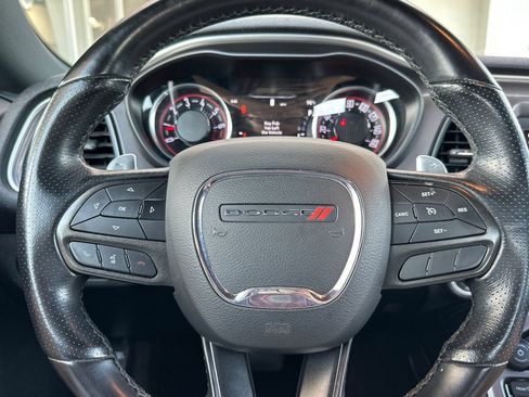 Used 2022 Dodge Challenger GT RWD image 22