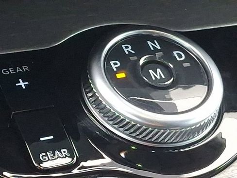 Certified 2025 Ford Expedition Max Platinum image 13