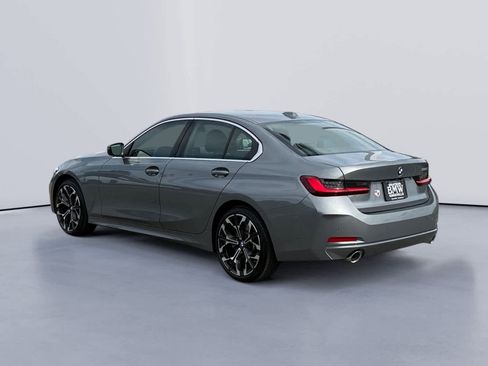 Used 2025 BMW 330i Sedan image 9