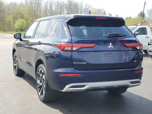 Used 2024 Mitsubishi Outlander SE AWD/4WD image 4