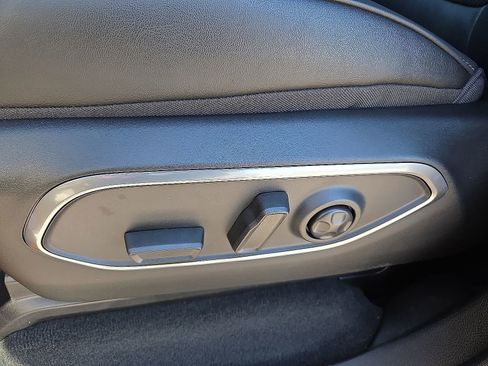 New 2026 Jeep Grand Wagoneer Limited image 14