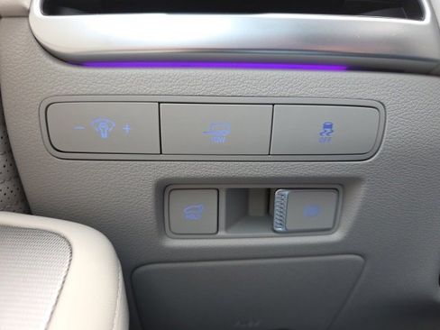 Certified 2023 Hyundai Palisade Calligraphy w/ Cargo Package image 12