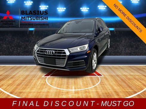 Used 2019 Audi Q5 2.0T Premium w/ Convenience Package image 5