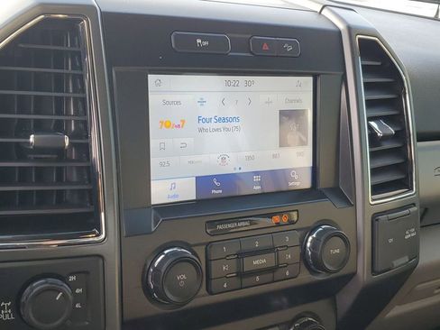 Used 2021 Ford F250 XLT w/ XLT Premium Package image 17