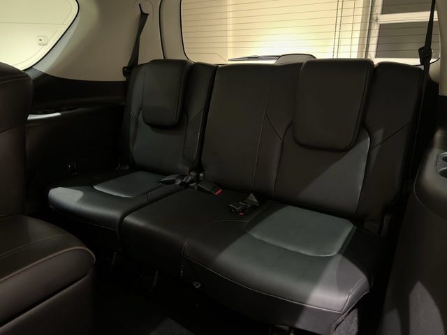 Used 2023 Nissan Armada Platinum w/ Captain's Chairs Package RWD image 25