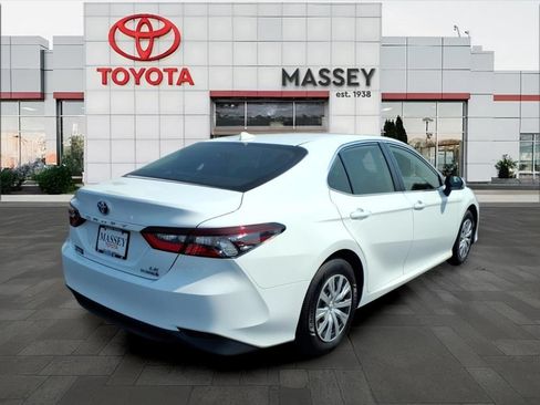 Used 2024 Toyota Camry LE w/ Audio Upgrade Package FWD image 3