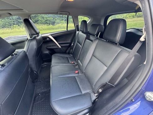 Used 2015 Toyota RAV4 Limited w/ Technology Package AWD/4WD image 14