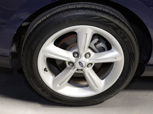 Used 2011 Ford Mustang GT Premium w/ Security Pkg image 34